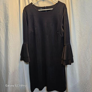 Alfani dress sz 16 black, flounce sleeves sheath back zipper cutout detail lined